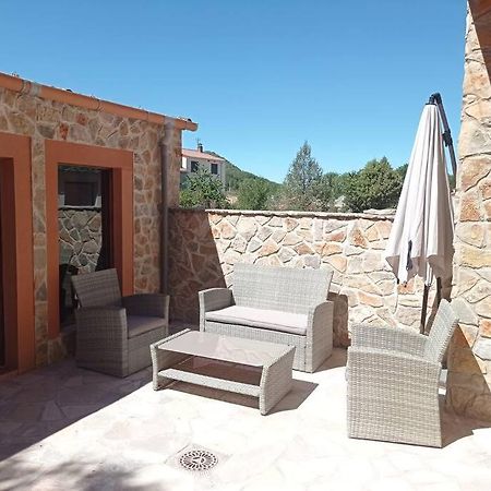 Вілла Agradable Casa Antigua Reformada Con Patio Espejon Екстер'єр фото