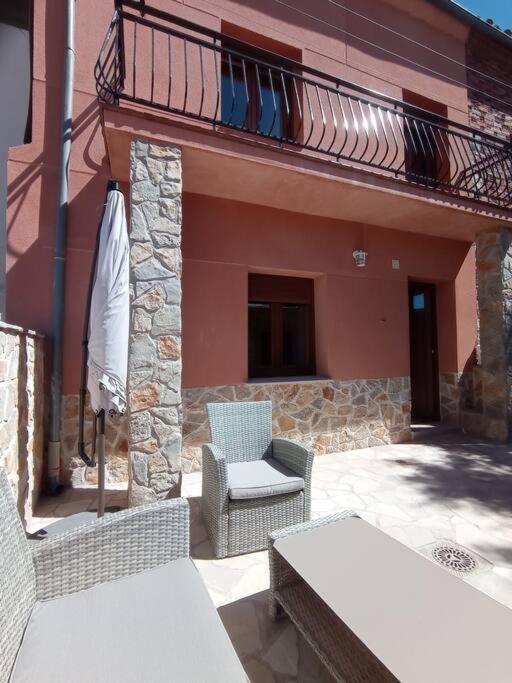Вілла Agradable Casa Antigua Reformada Con Patio Espejon Екстер'єр фото