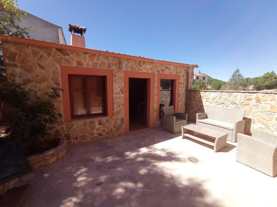 Вілла Agradable Casa Antigua Reformada Con Patio Espejon Екстер'єр фото